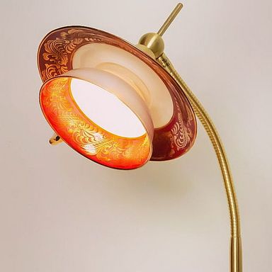 Tischleuchte aus Porzellan