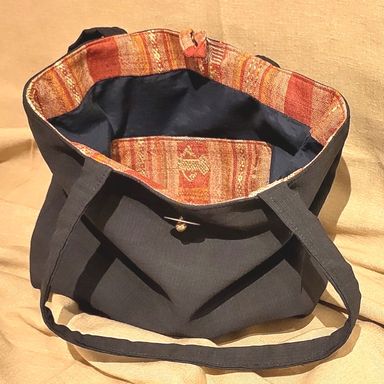 Handtasche mit Innentasche