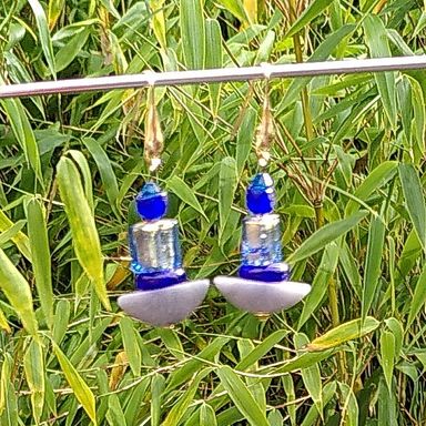 Ohrhänger aus Glas + Kieselstein