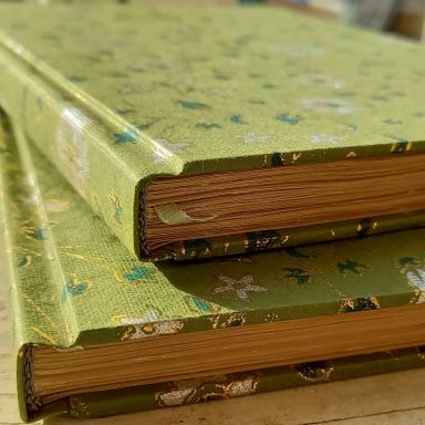 Skizzenbücher aus handgeschöpftem Papier