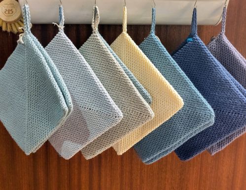 gehäkelte Topflappen im nordischen Stil